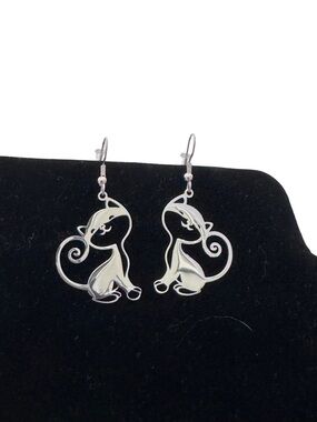 Silver Cat Dangle Earrings